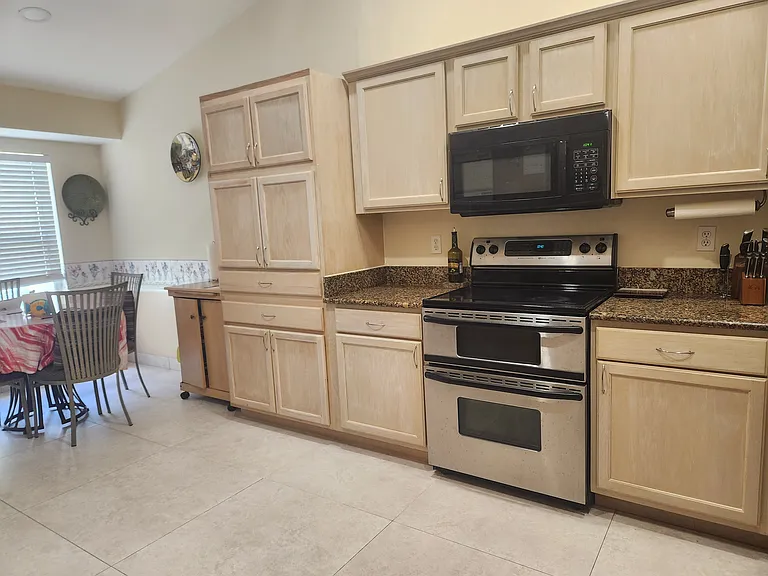 6953 Lone Oak Blvd — Photo 21