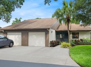 191 Oak Hill Dr #6, Sarasota, FL 34232