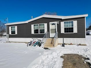 35 Adams St, Skowhegan, ME 04976