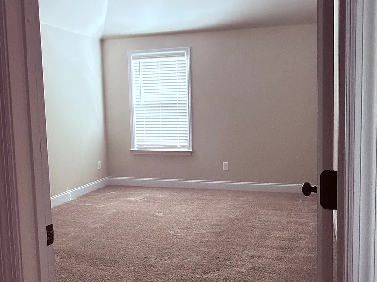 4050 Stowe Dr — Photo 26