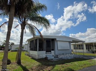 549 Freedom St, North Fort Myers, FL 33917