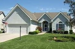 1st image of 1044 Oxford Ct