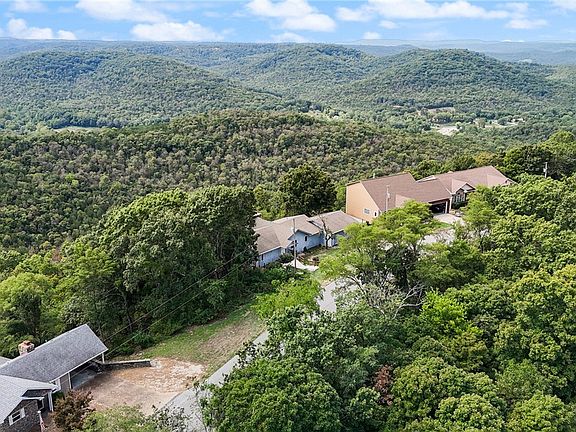 5th image of 51 Cypress Point Ln