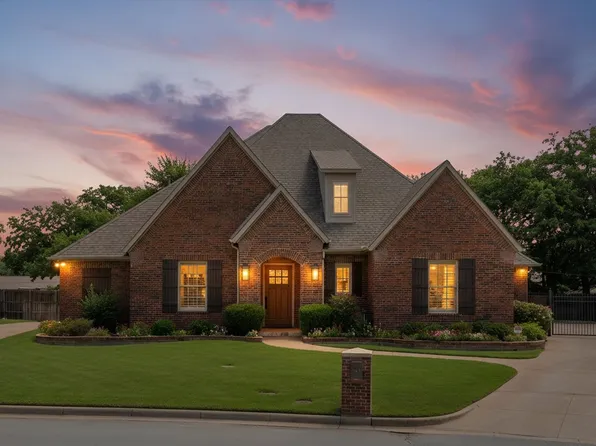 3709 Toby Ct, Arlington, TX 76001