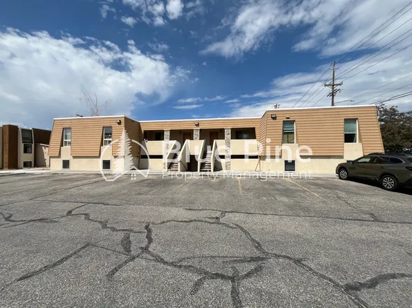 1420 E 17th St #1, Idaho Falls, ID 83404