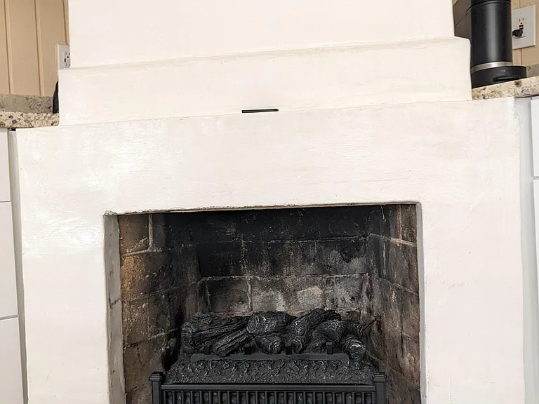 Electric fireplace