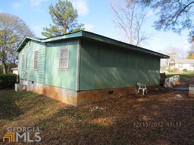 2nd image of 806 Scales St