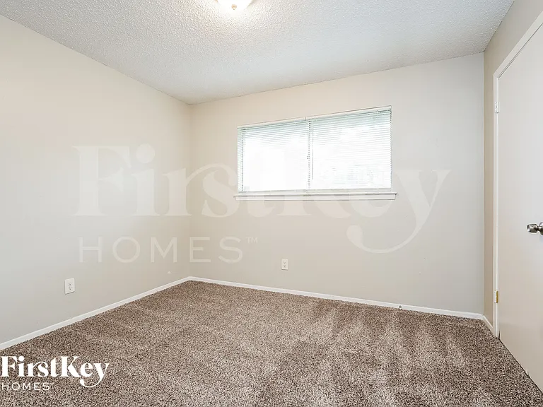 1504 Terrace St — Photo 14