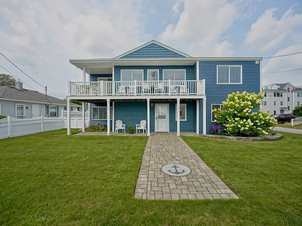 172 Kings Highway, Hampton, NH 03842