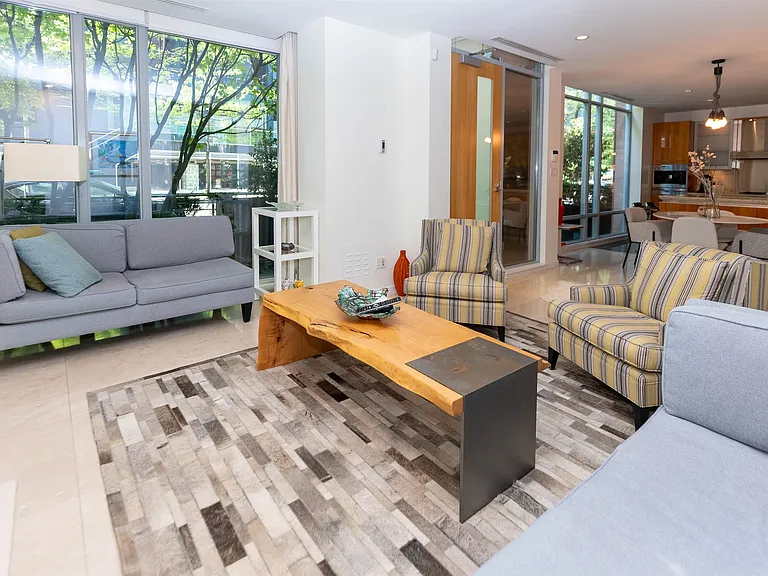 1163 Cordova St W — Photo 2