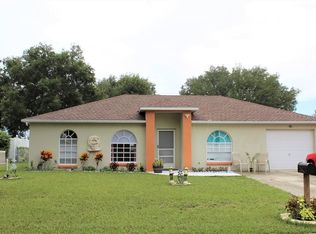 125 Cherokee Dr, Auburndale, FL 33823