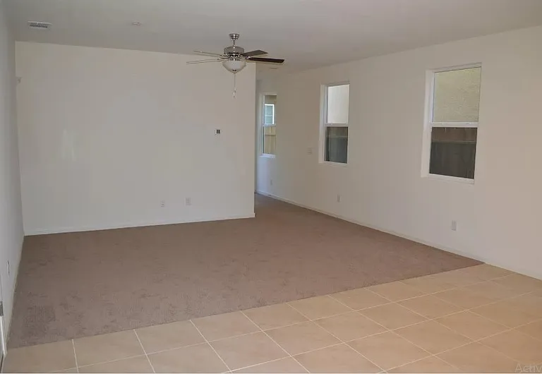 260 Shafer Ave — Photo 5