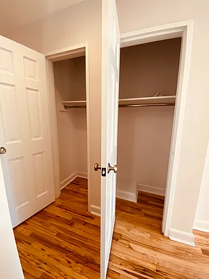 Rented by Metropolis Real Estate of Manhattan | media 12