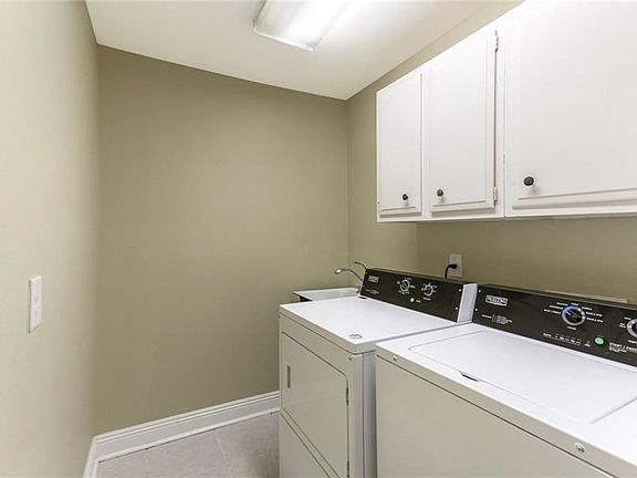 2nd image of 4301 Ferran Dr