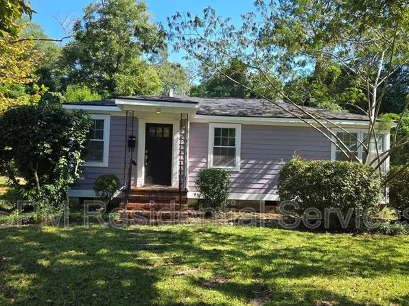 10 Barnard Dr, Wilmington, NC 28405