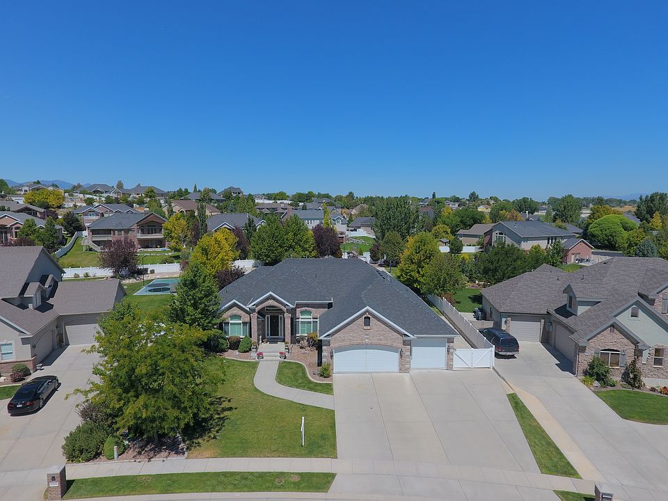 1st image of 11288 S Janalynn Dr