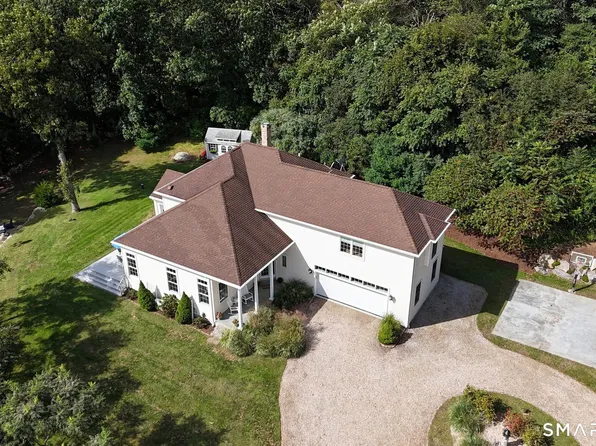 12 Drummers Trail, Old Saybrook, CT 06475