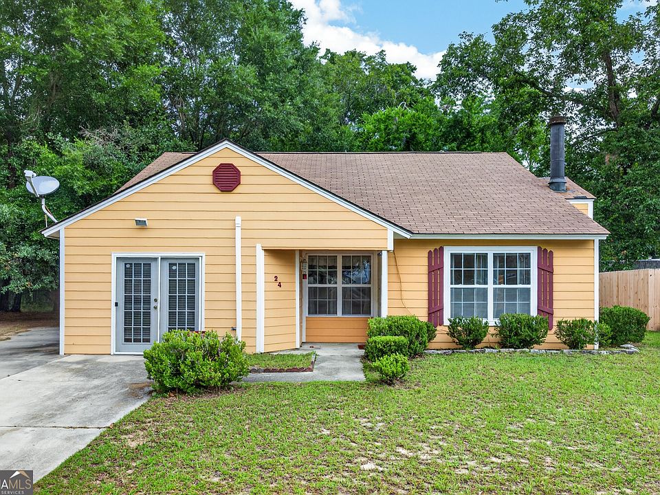 1st image of 24 Quail Forest Dr