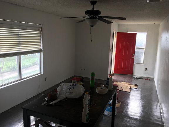 2nd image of 165 E Petaluma Blvd APT 3