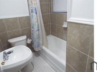 2224 Crescent Dr, Hampton, VA 23661