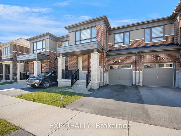 2nd image of 34 Circus Cres