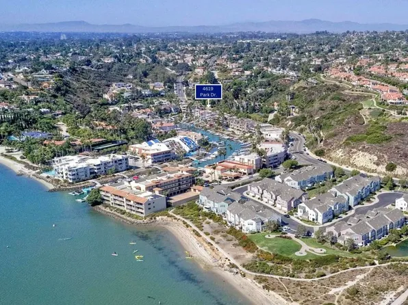 4619 Park Dr, Carlsbad, CA 92008