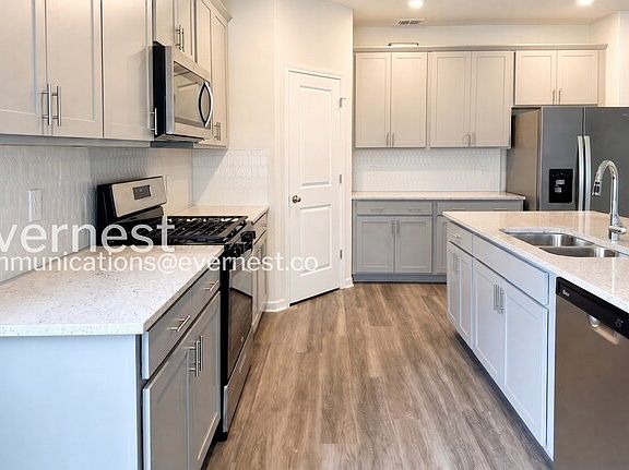 3rd image of 7762 Plymouth Dr