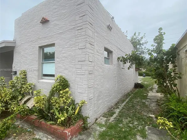 2014 Funston St, Hollywood, FL 33020