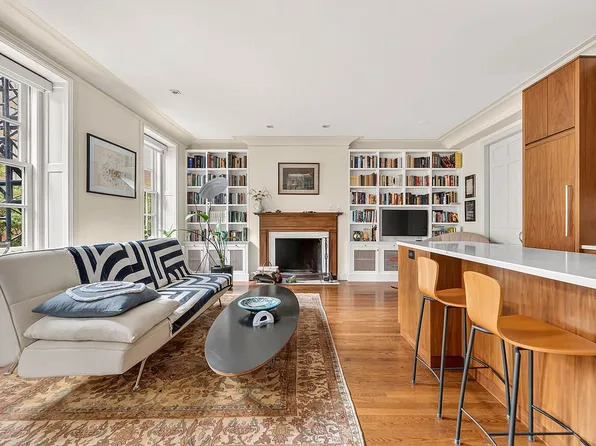 108 E 37th St APT 4A, New York, NY 10016