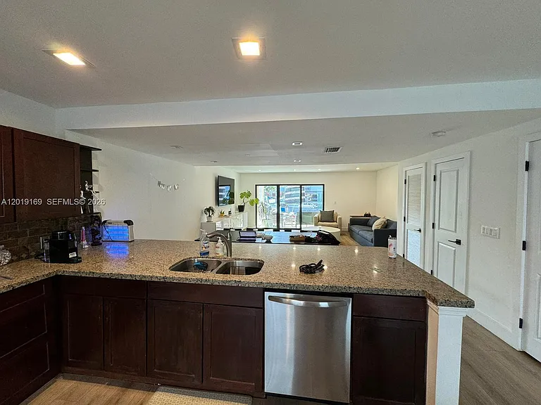 3720 NE 167th St #39 — Photo 3
