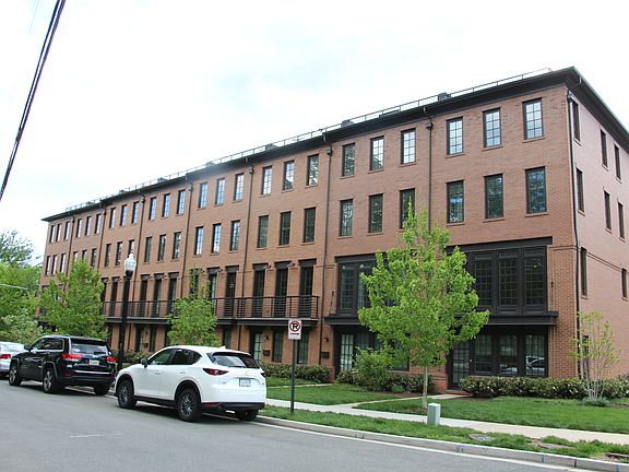 2nd image of 902-932 N Buchanan St #Cb9da2f01