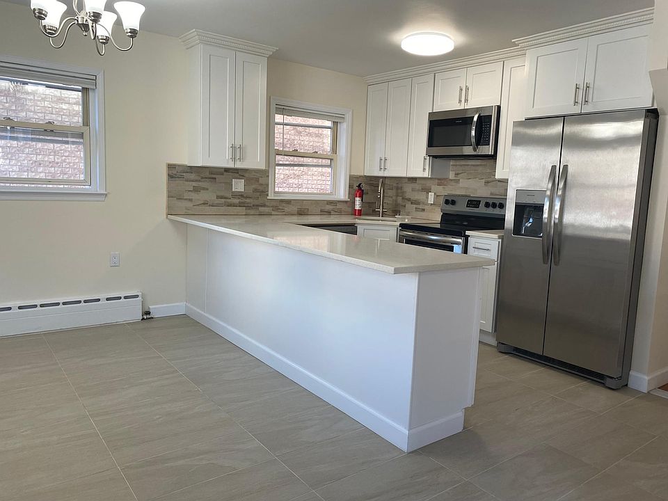 1st image of 1652 Ohm Ave #1