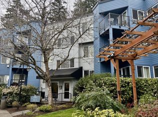 8720 SW Tualatin Rd APT 315, Tualatin, OR 97062