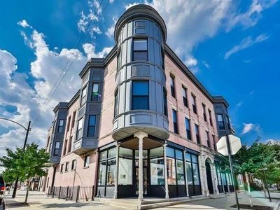 2354 S Oakley Ave APT 2B, Chicago, IL, 60608