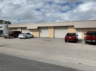 3438 NE 5th Ave, Oakland Park, FL 33334