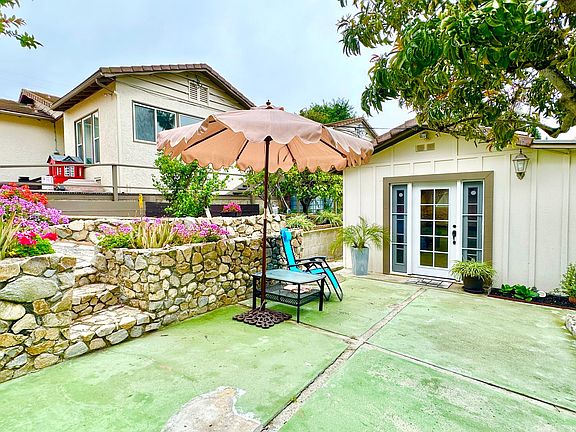 2nd image of 1524 Sunrise Dr
