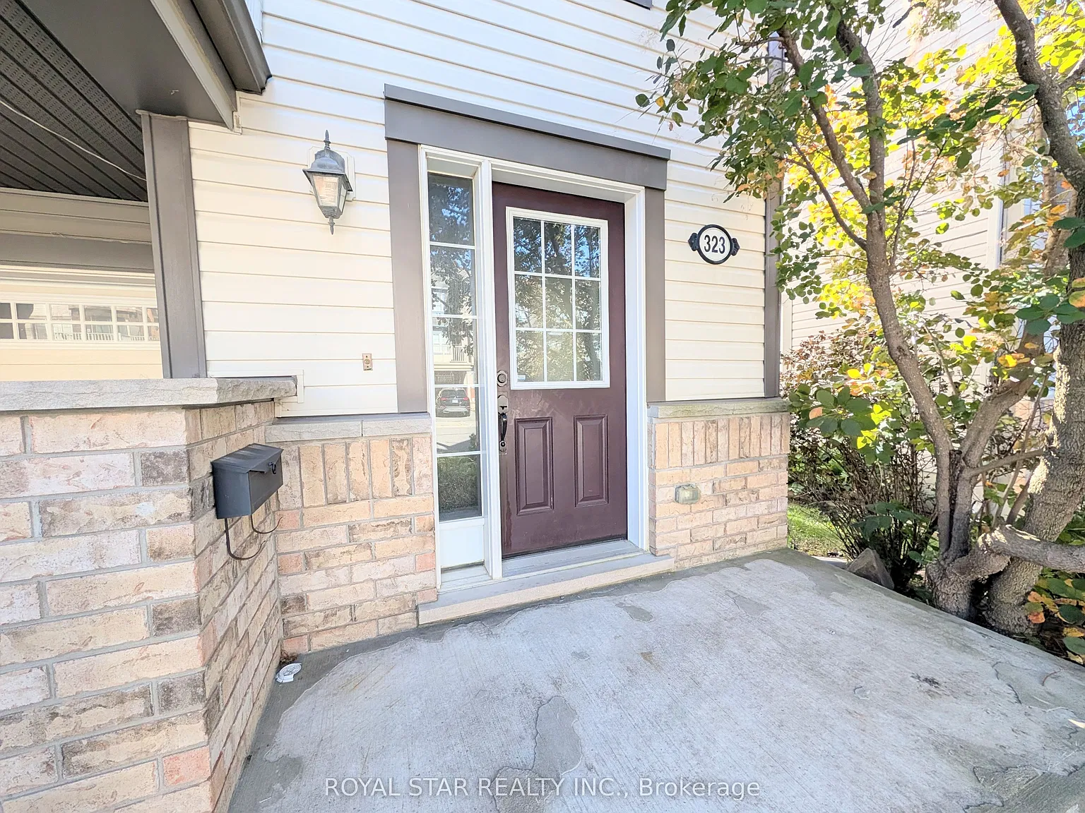 2 bed, $2,300 — Photo 3