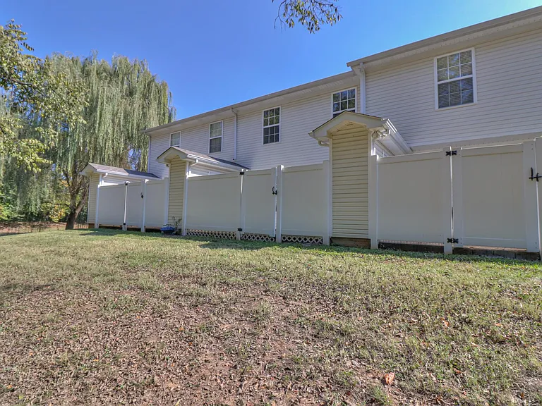 3134 Prater Ct — Photo 7