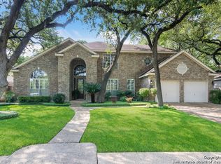 23 Inwood Ridge Dr, San Antonio, TX 78248