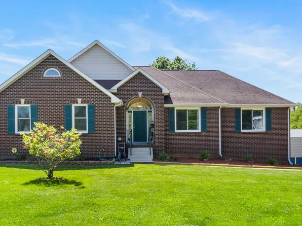 2756 Shepherds Way, Woodlawn, TN 37191