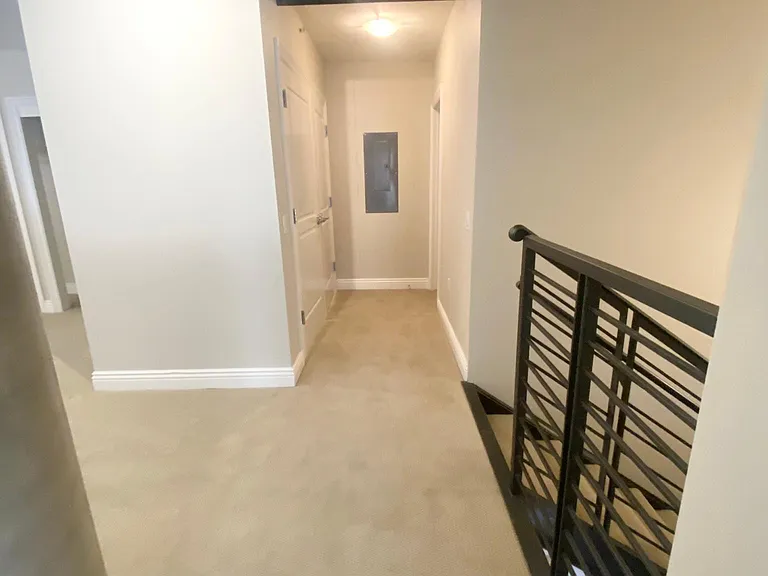 Bluxome Place — Photo 10