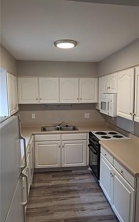 4th image of 2509 Houma Blvd APT 201