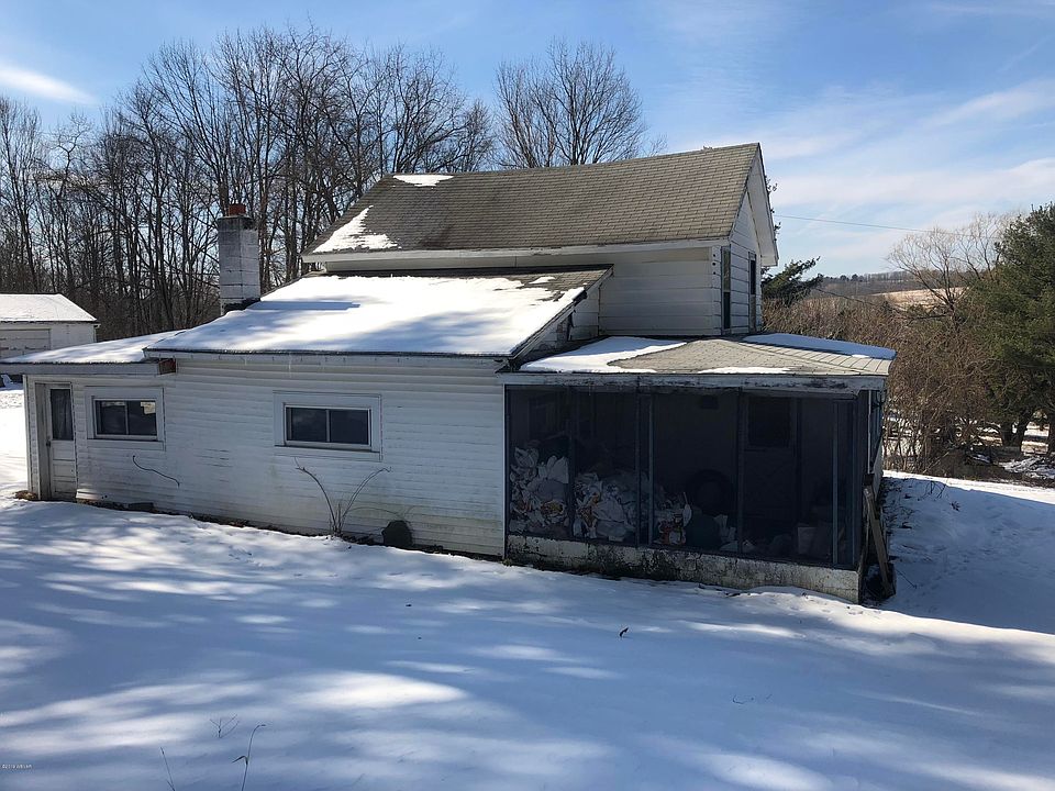 2nd image of 1654 Vawter Hill Rd