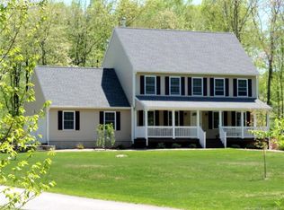 4 Hunters Rdg, Columbia, CT 06237