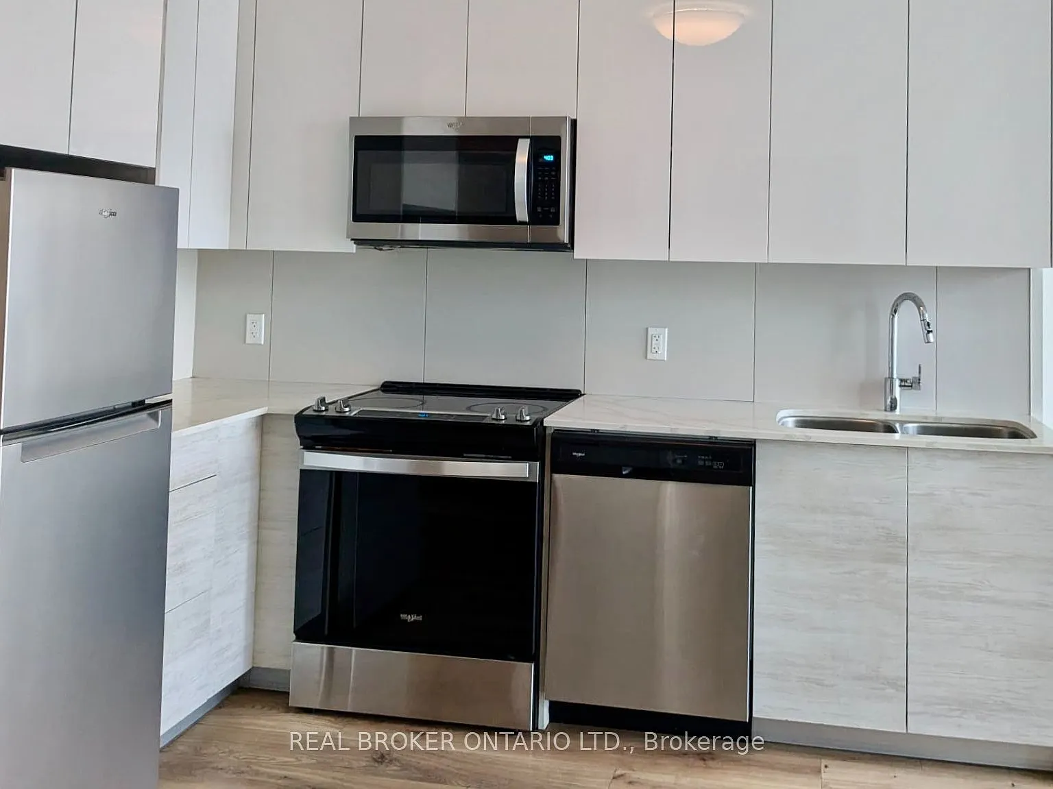 2 bed, $1,725 — Photo 2