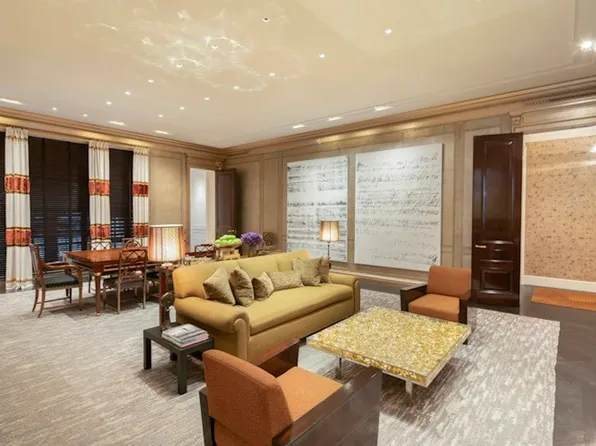 4 East 66th Street image 12 of 21