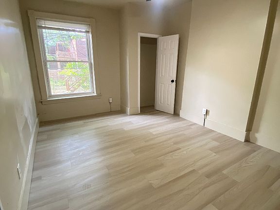 4th image of 3118 Utah St #1F