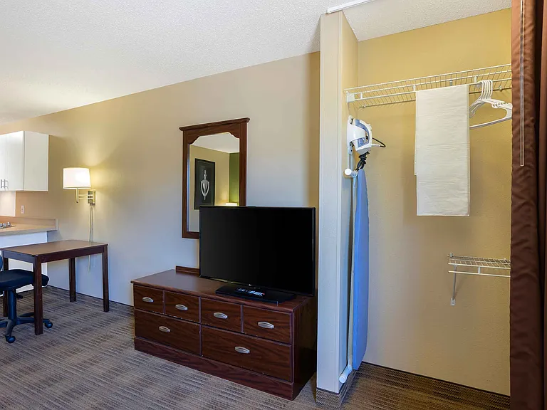 Studio Suite - 1 King Bed