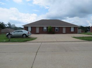31 Wilshire Dr #31, Murray, KY 42071