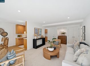 150 Sharene Ln APT 207, Walnut Creek, CA 94596